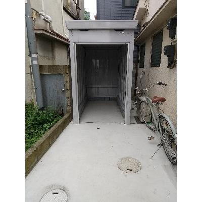 ヴィラージュ南台バイクガレージⅡ