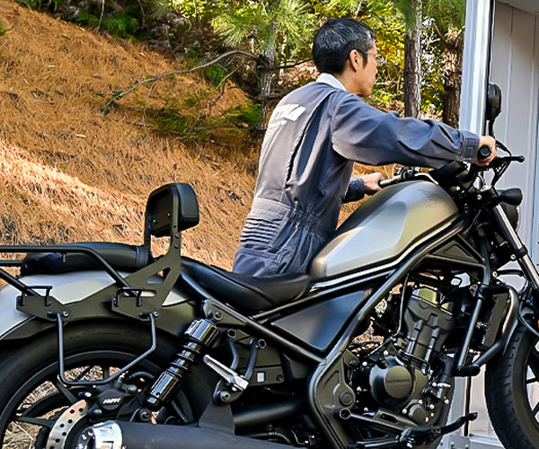 利用者の搬入シーン